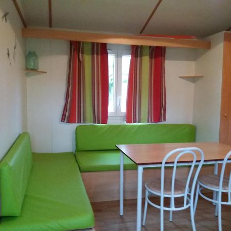 Camping Le Pont D'Allagnon Lempdes sur Allagnon Ngoại thất bức ảnh