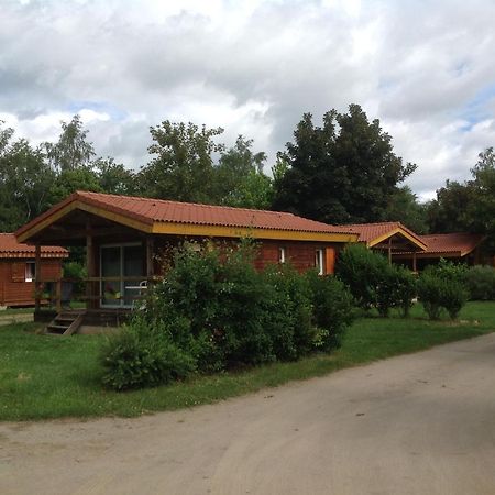 Camping Le Pont D'Allagnon Lempdes sur Allagnon Ngoại thất bức ảnh