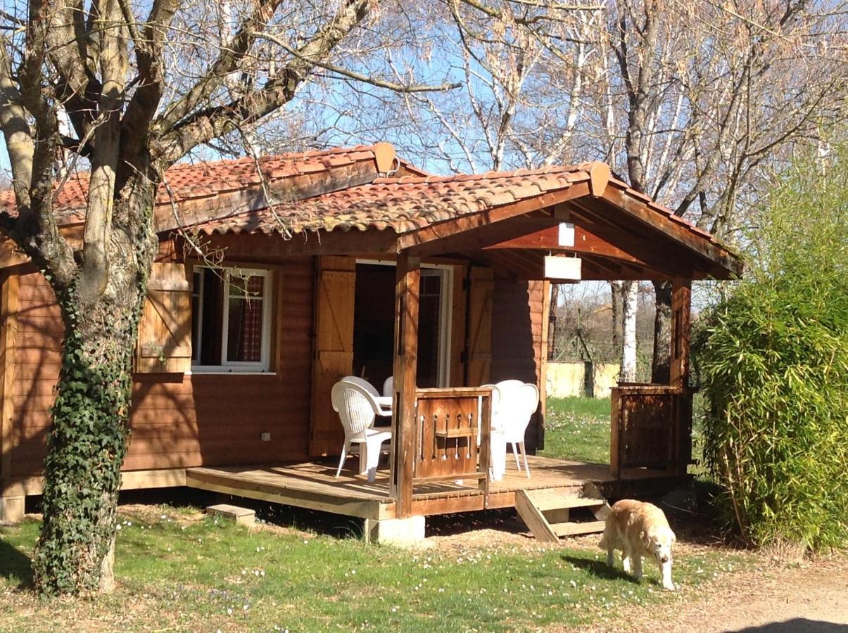 Camping Le Pont D'Allagnon Lempdes sur Allagnon Ngoại thất bức ảnh