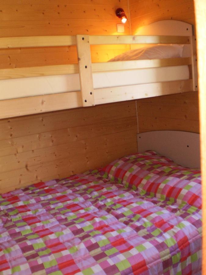 Camping Le Pont D'Allagnon Lempdes sur Allagnon Ngoại thất bức ảnh